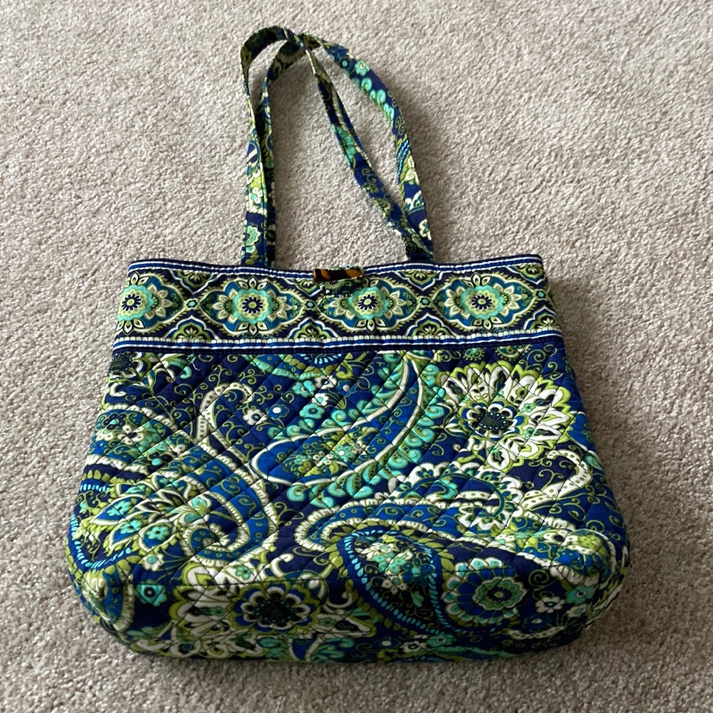 Vera Bradley tote bag